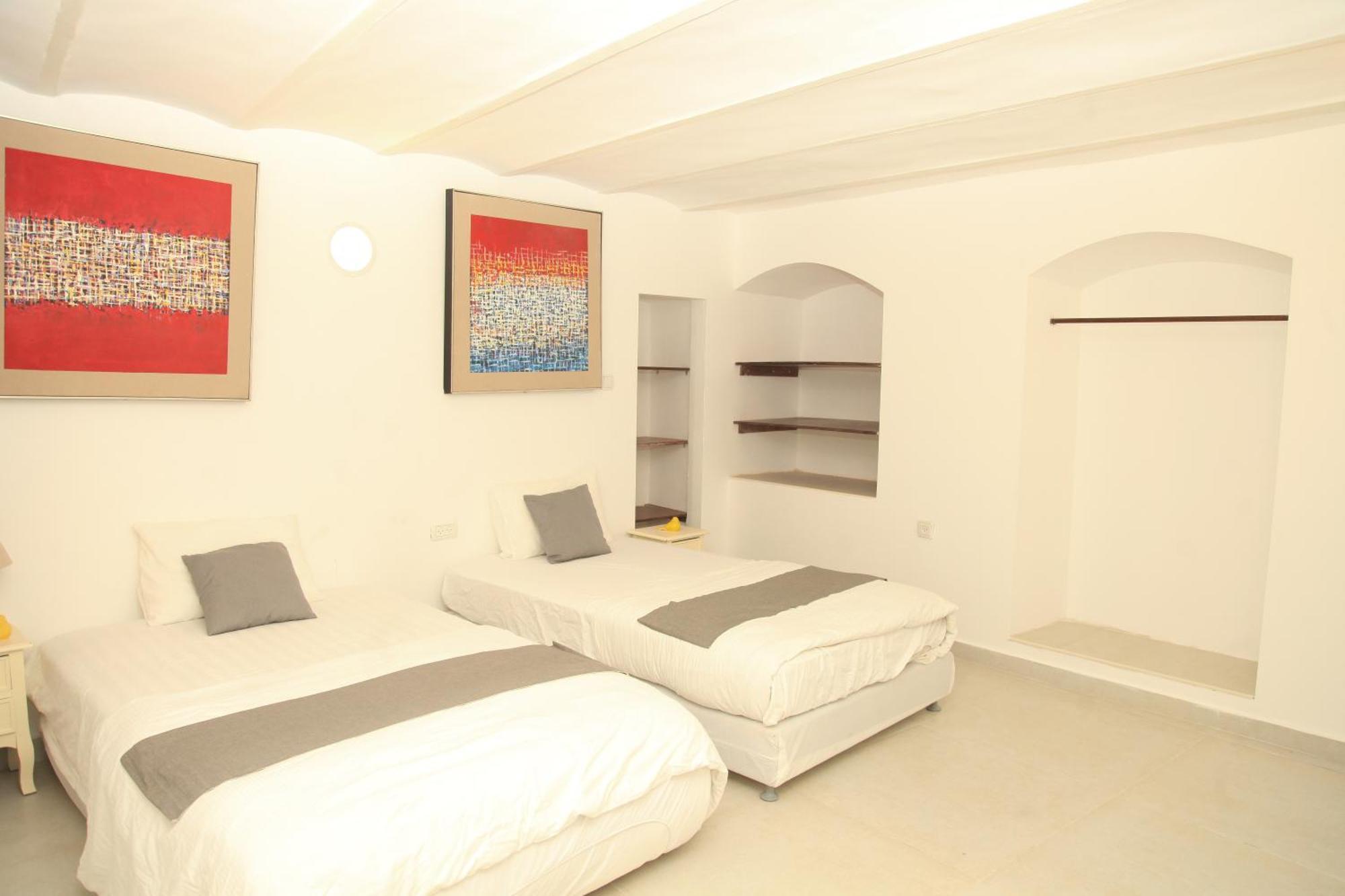 Habira Apartments Jerusalem Exterior photo