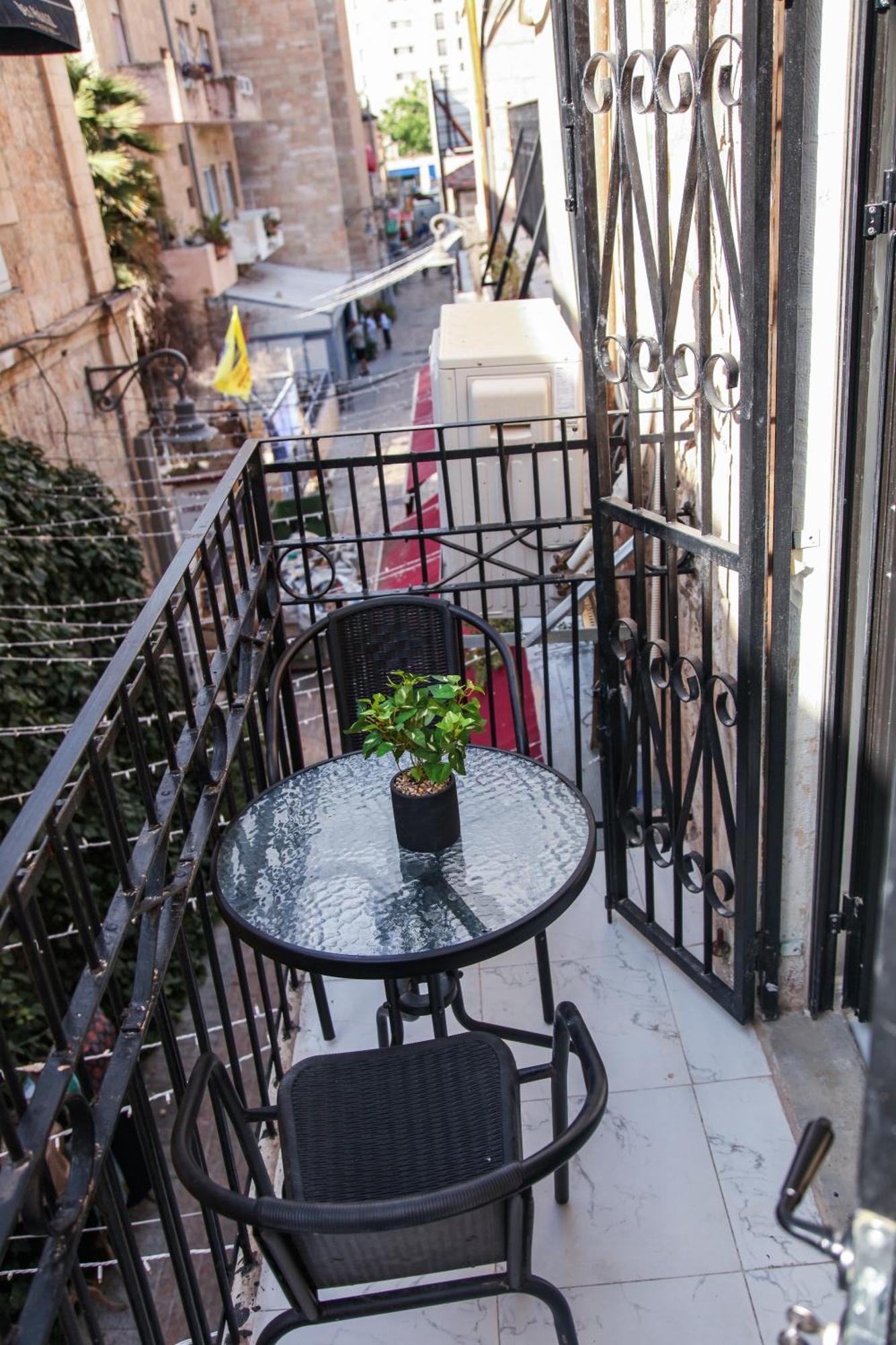 Habira Apartments Jerusalem Exterior photo